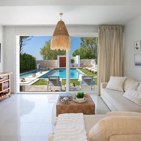 Vila Coastal Chic Luxury La Reina In Ai Giannis *