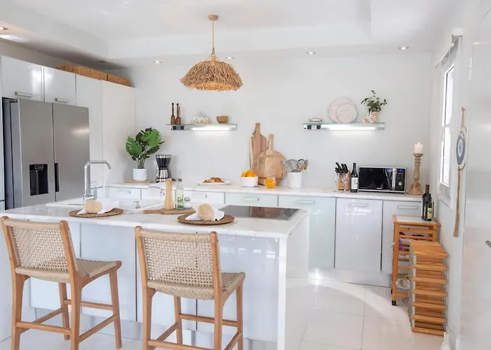 Coastal Chic Luxury La Reina In Ai Giannis Lefkada City