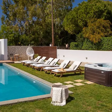 Coastal Chic Luxury La Reina In Ai Giannis Villa Lefkáda