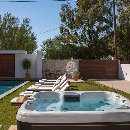 Villa Coastal Chic Luxury La Reina In Ai Giannis