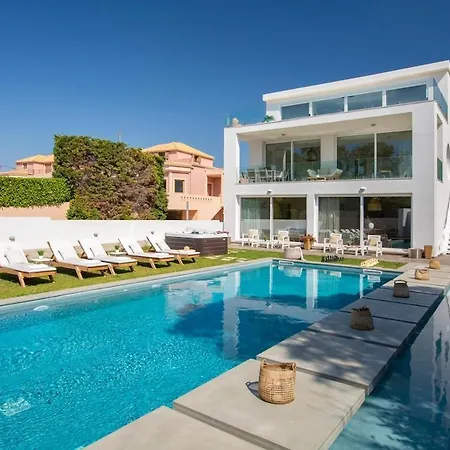 Villa Coastal Chic Luxury La Reina In Ai Giannis