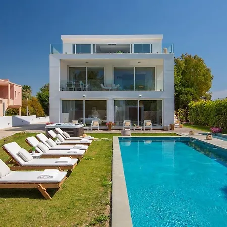 Coastal Chic Luxury La Reina In Ai Giannis Villa *